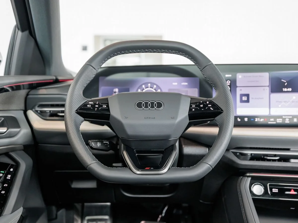 Audi Q5 — фото 14