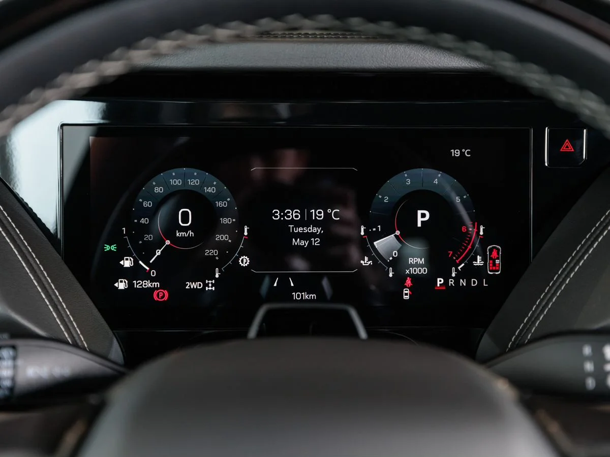 GMC Yukon — фото 11