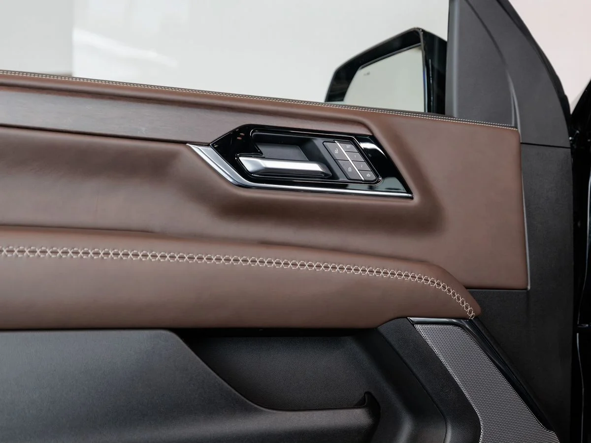 GMC Yukon — фото 15