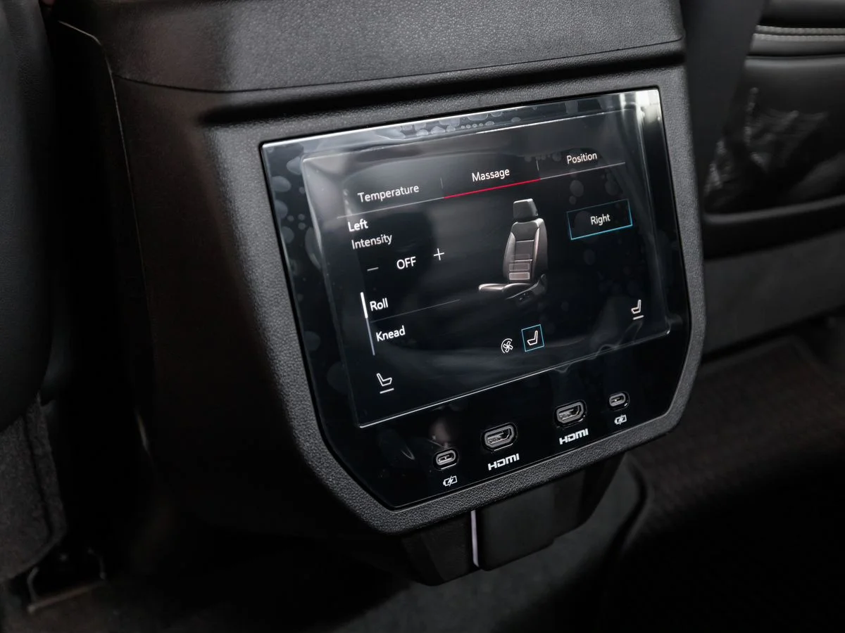 GMC Yukon — фото 26
