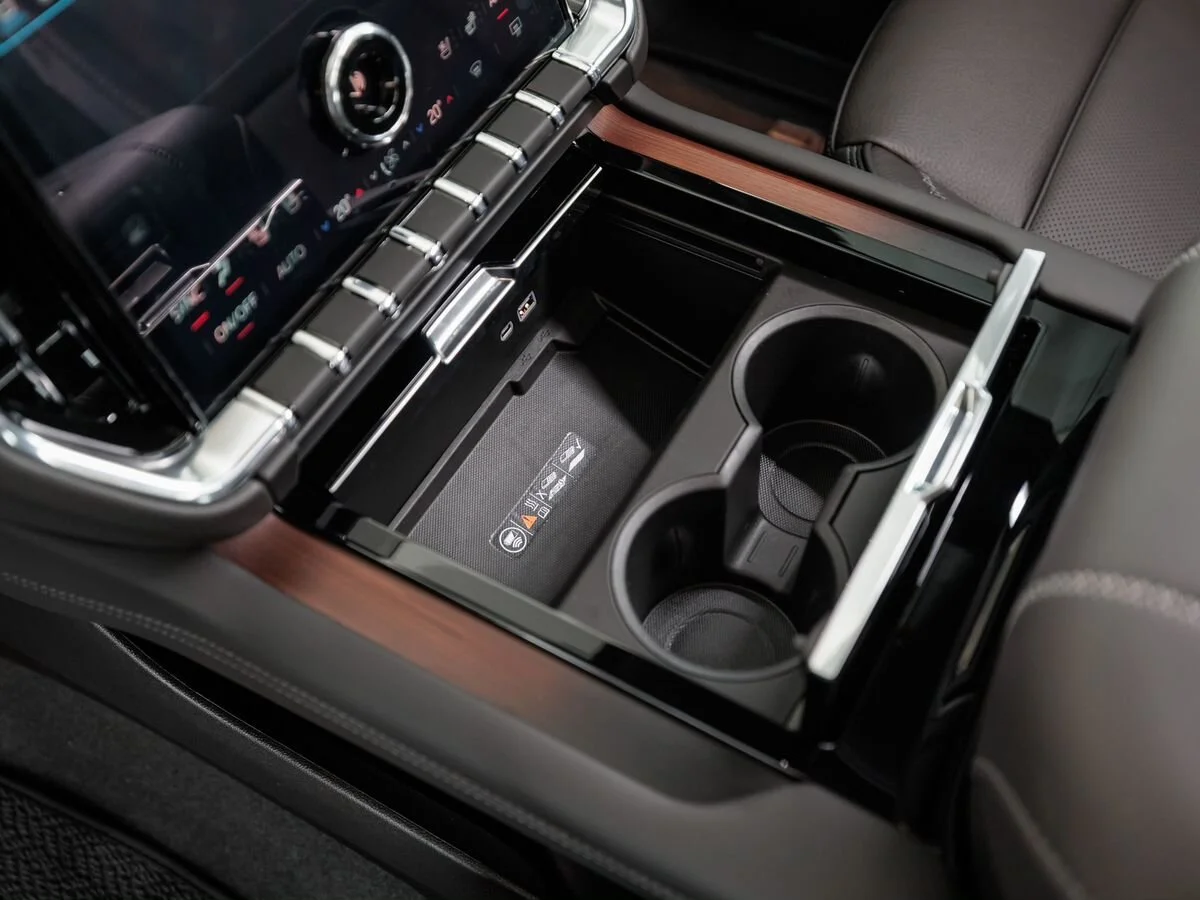 GMC Yukon — фото 16