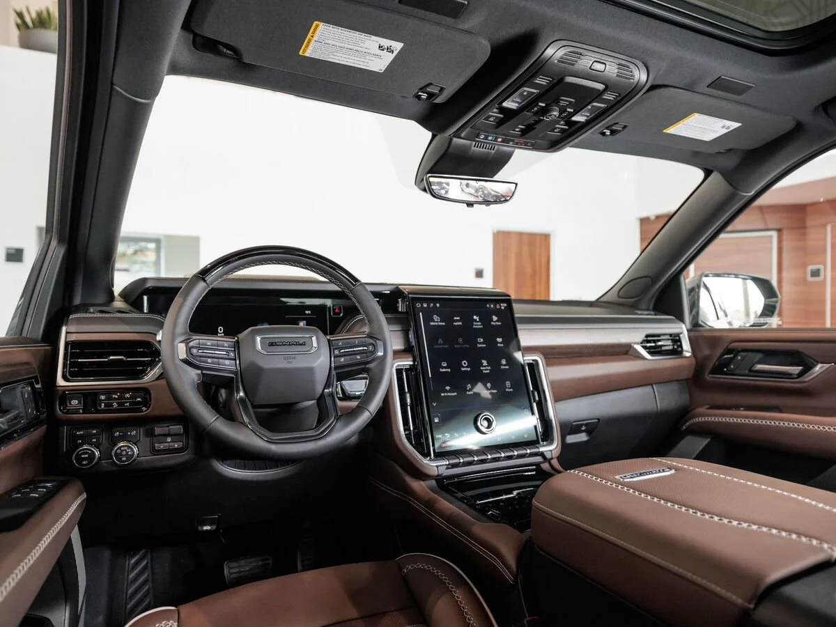 GMC Yukon — фото 12