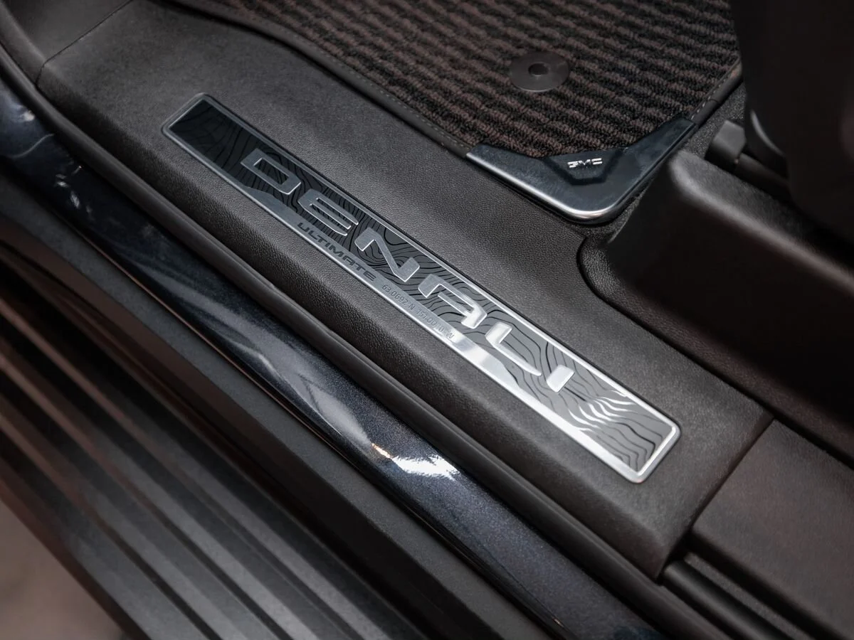 GMC Yukon — фото 22