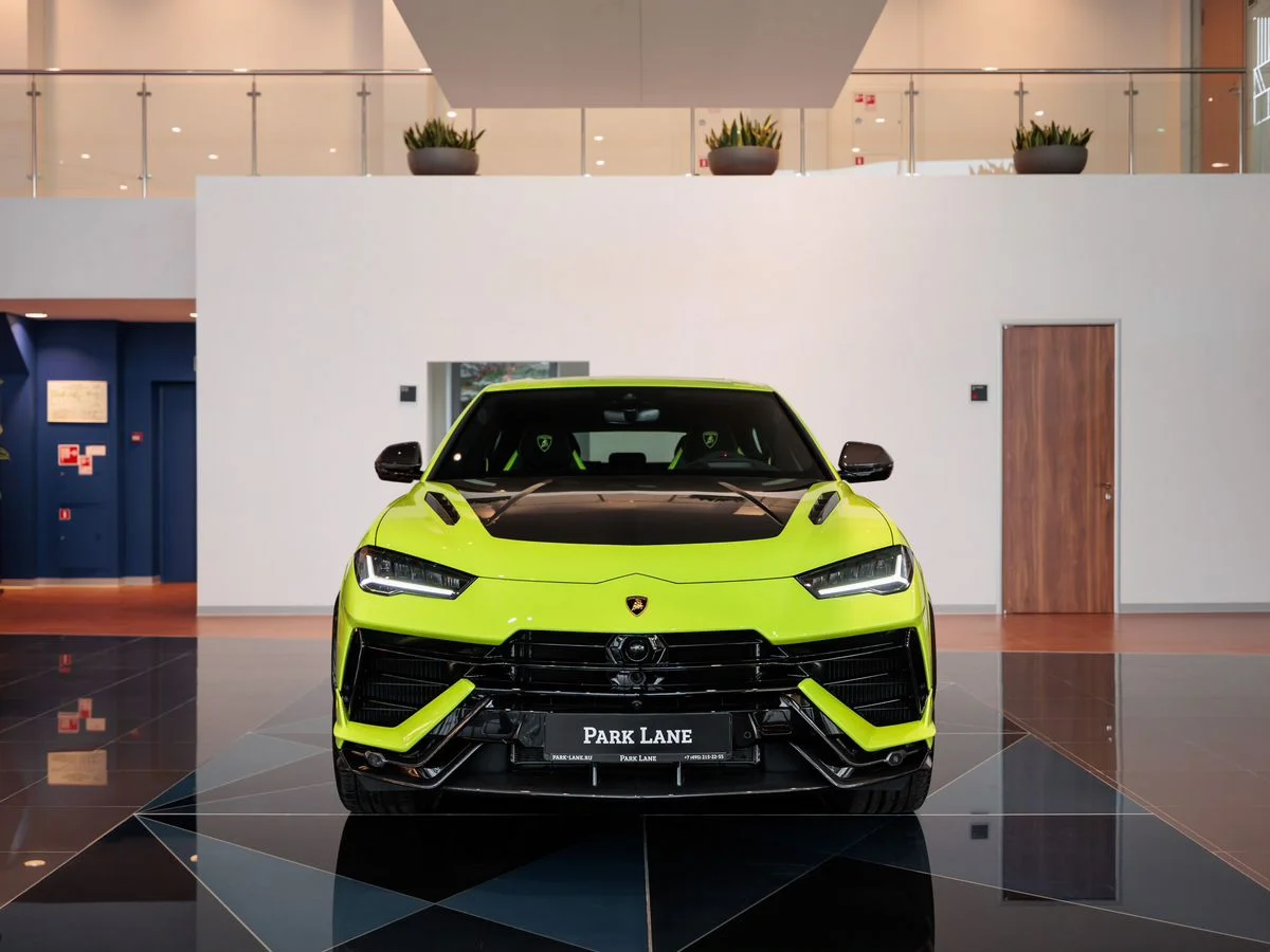 Lamborghini Urus — фото 3