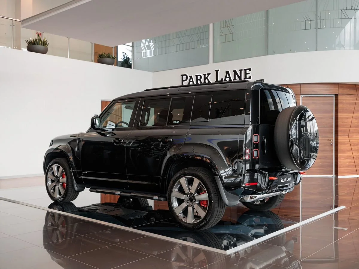 Land Rover Defender — фото 2