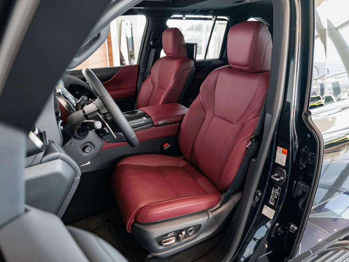 Lexus LX — фото 21