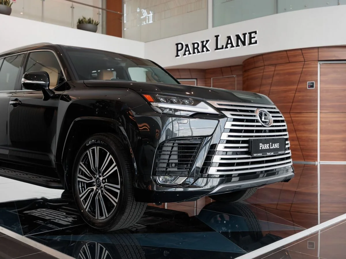 Lexus LX — фото 7