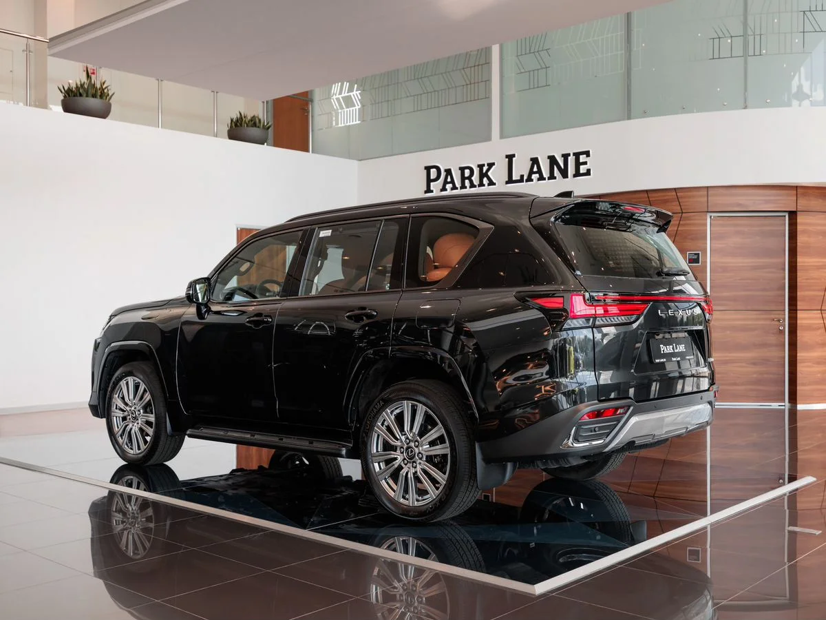 Lexus LX — фото 2