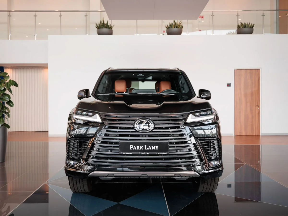 Lexus LX — фото 3