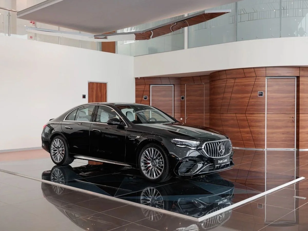 Mercedes-Benz E-Класс AMG