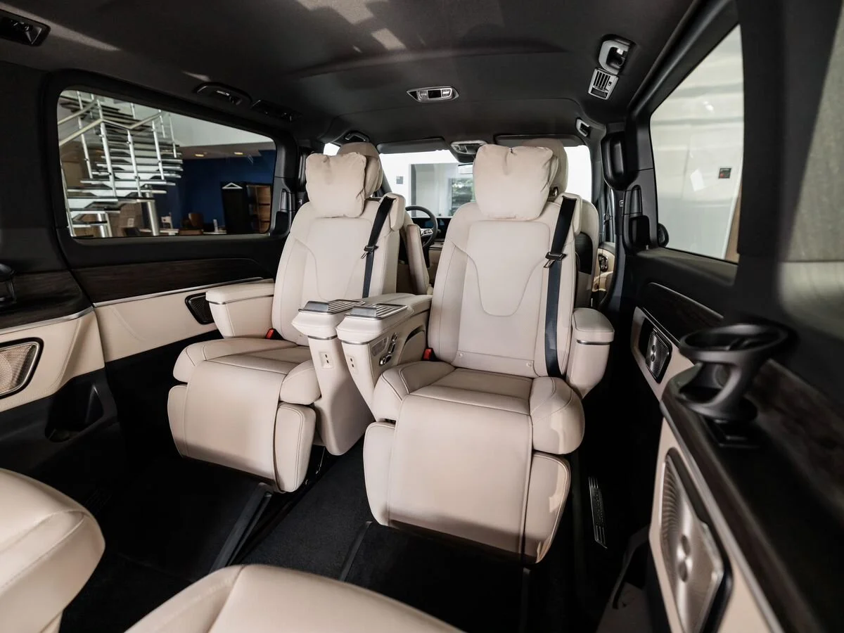Mercedes-Benz V-Класс — фото 25