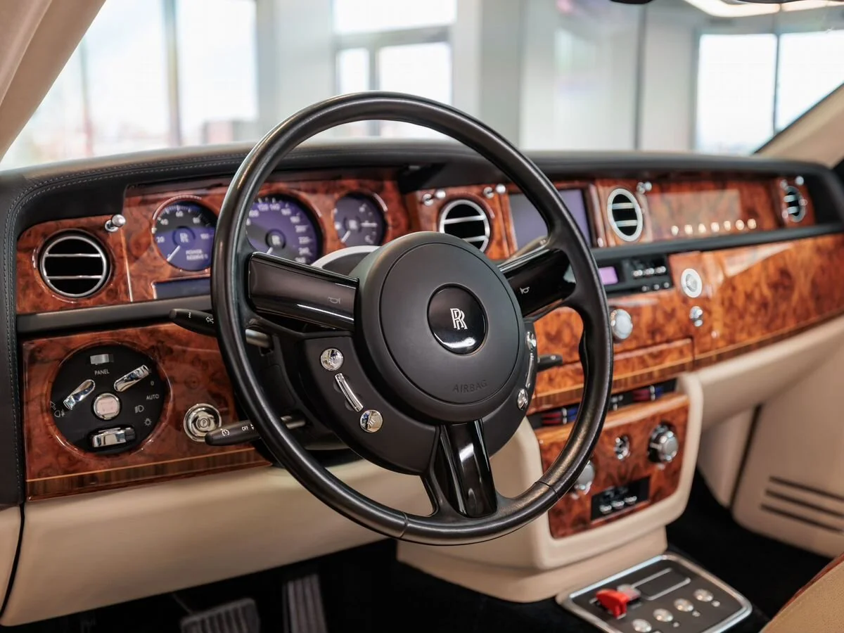 Rolls-Royce Phantom — фото 13