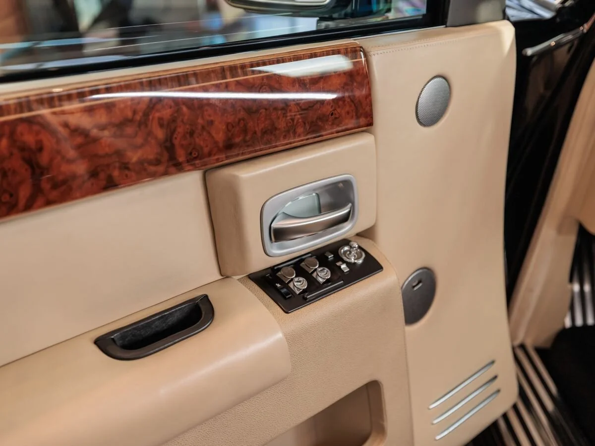 Rolls-Royce Phantom — фото 18